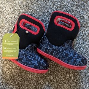 Baby Bogs size 6T